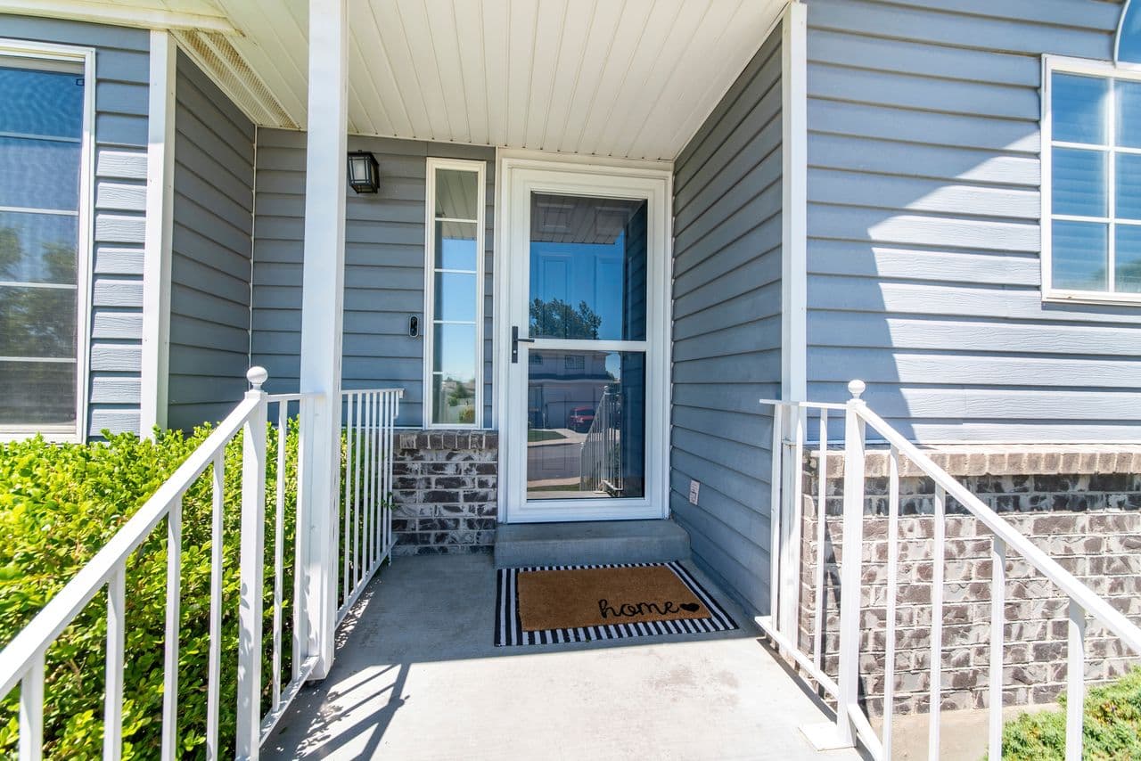 The Hidden Benefits of Storm Doors: More Than Just Weather Protection